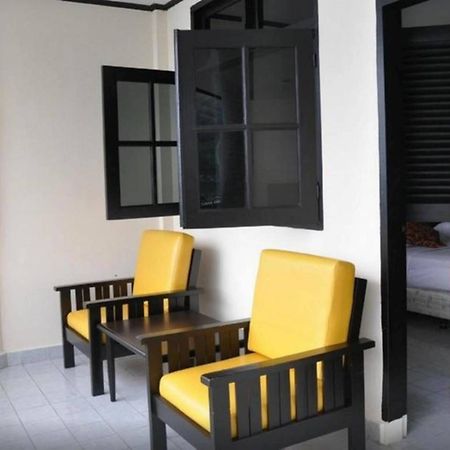 Danau Toba International Cottage Parapat Exterior foto