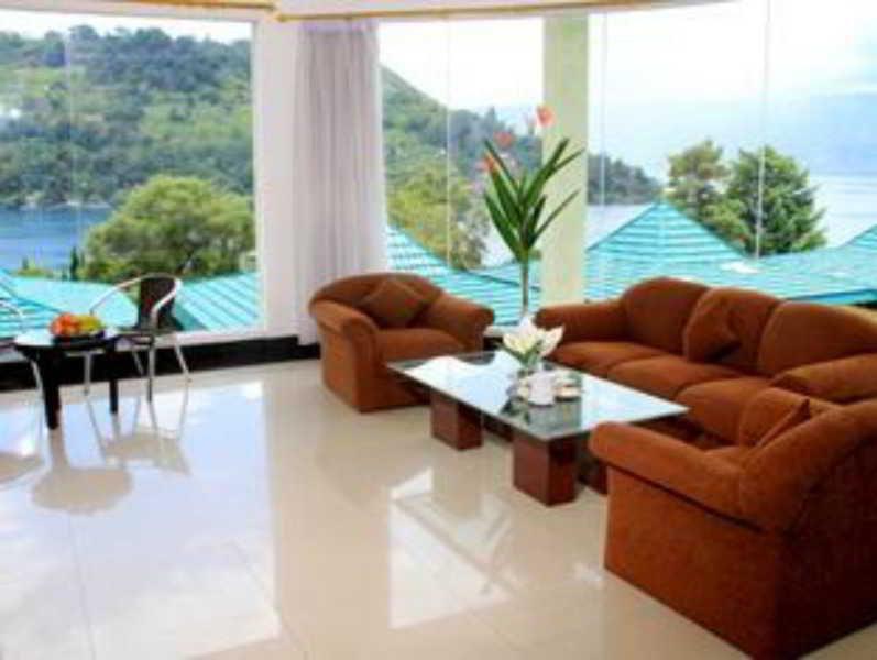Danau Toba International Cottage Parapat Exterior foto